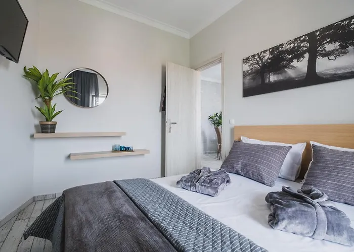 D&g Lux Flat View Next To Old Town & Market * La Canea