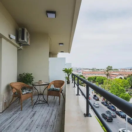 D&g Lux Flat View Next To Old Town & Market *