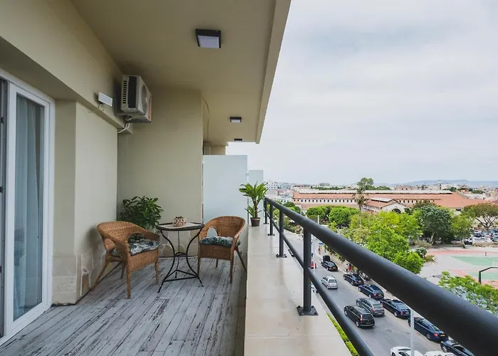 D&g Lux Flat View Next To Old Town & Market *